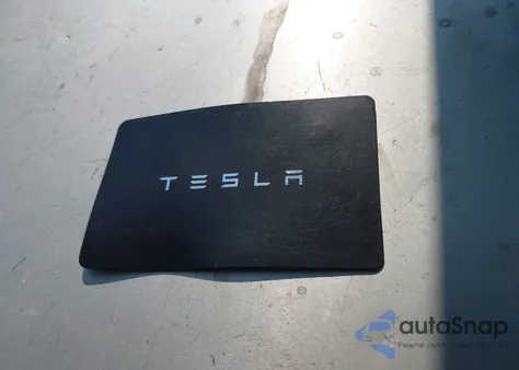 2024 Tesla Model Y Long Range Dual Motor All-Wheel Drive/Rwd из США, поврежденный, VIN 7SAYGDED3RF180013